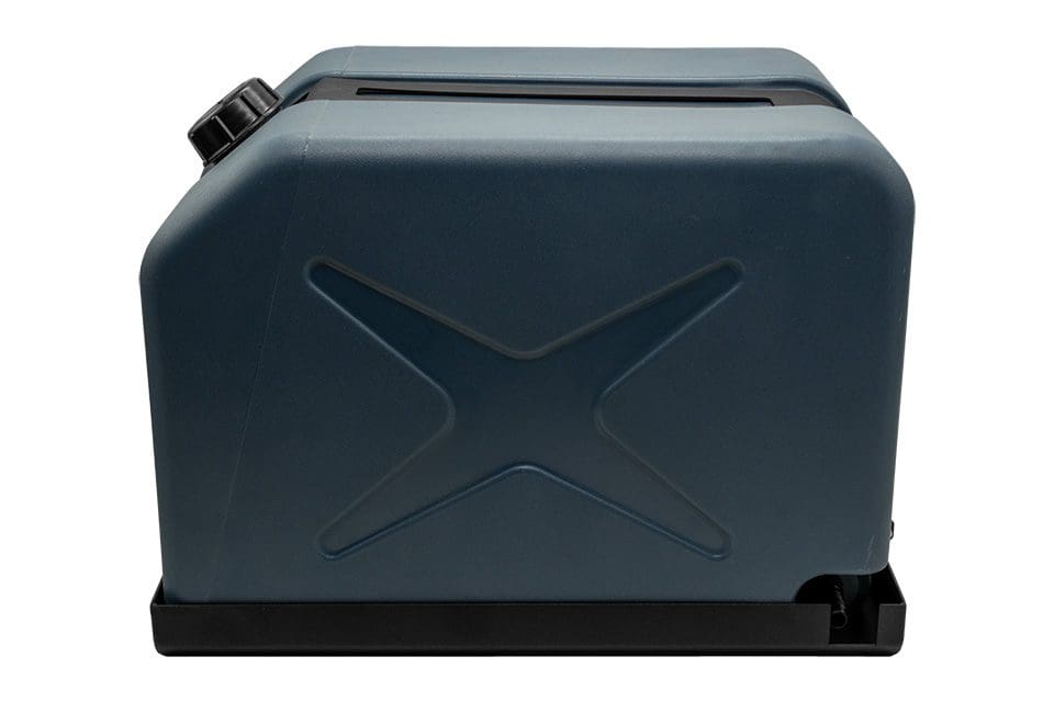 Desert 40L Water Tank & Bracket 3 Desert 40L Water Tank & Bracket